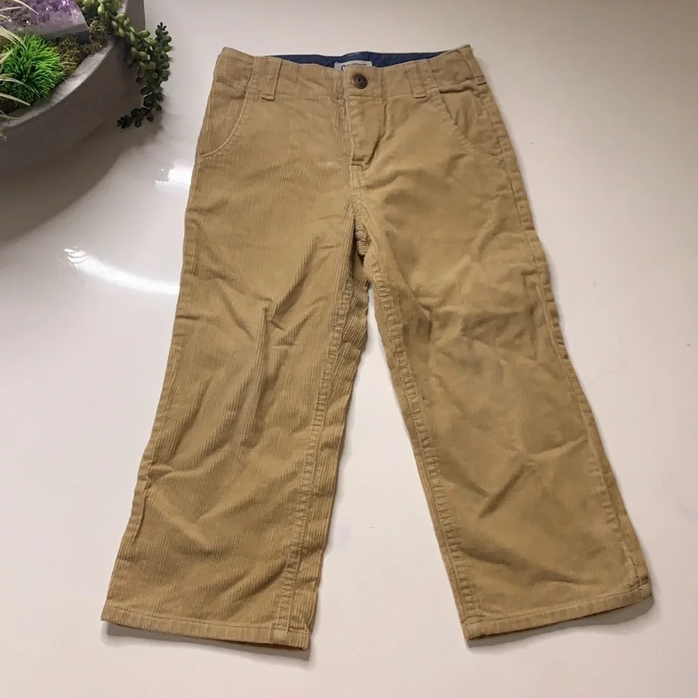 OshKosh B’Gosh 4 toddler corduroy tan straight leg pants kids clothes